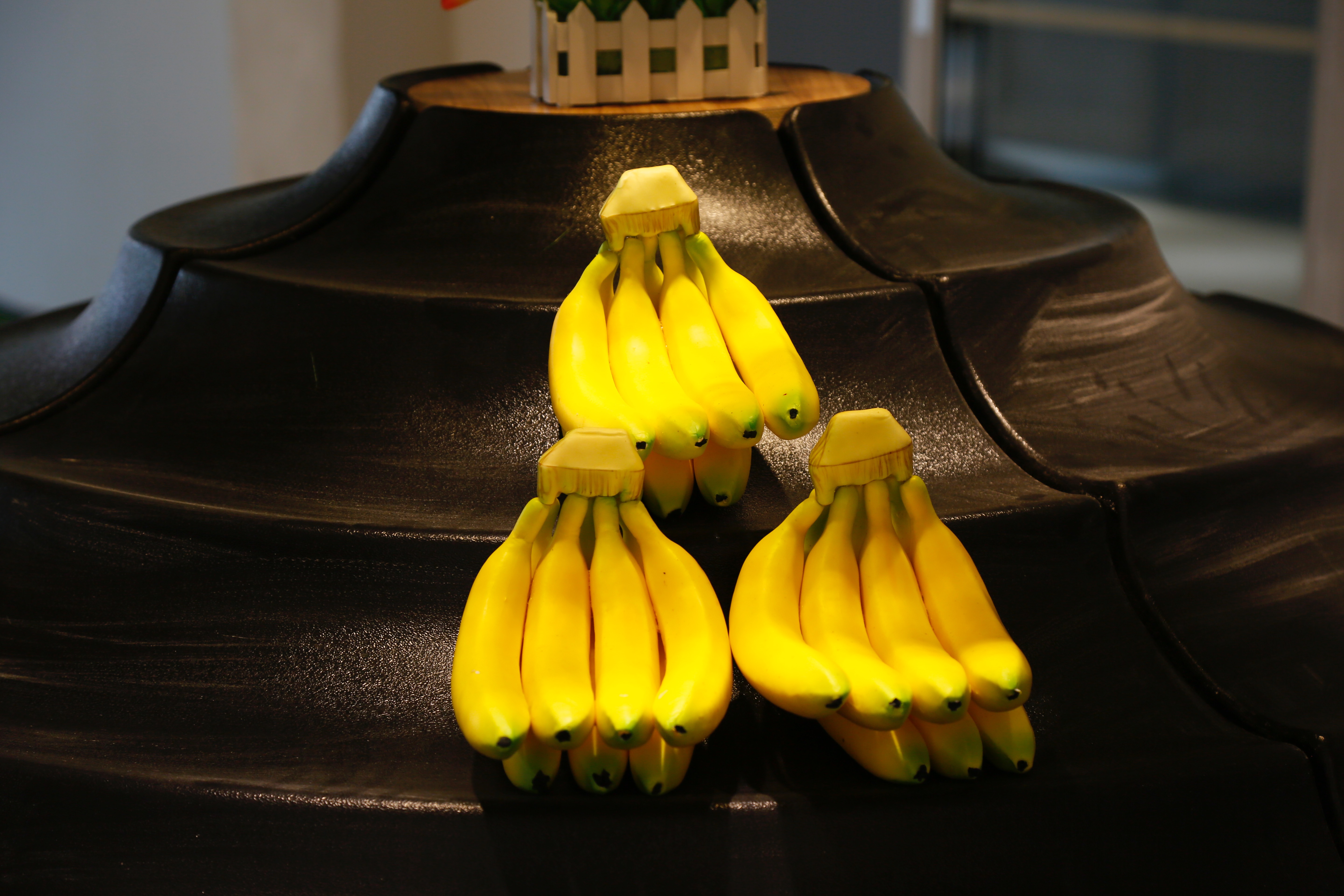 Ecobox Eco-Friendly Banana Step Riser Single Fruit False Riser Step